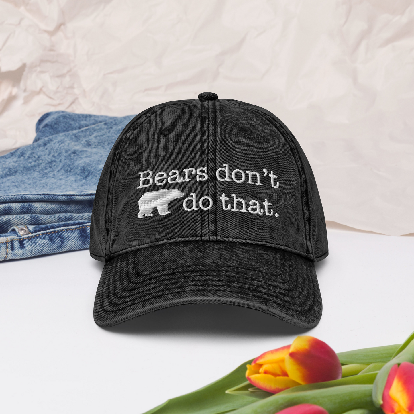 "Bears don't do that." (wt) Embroidered Vintage "Parent Style" Ball Cap