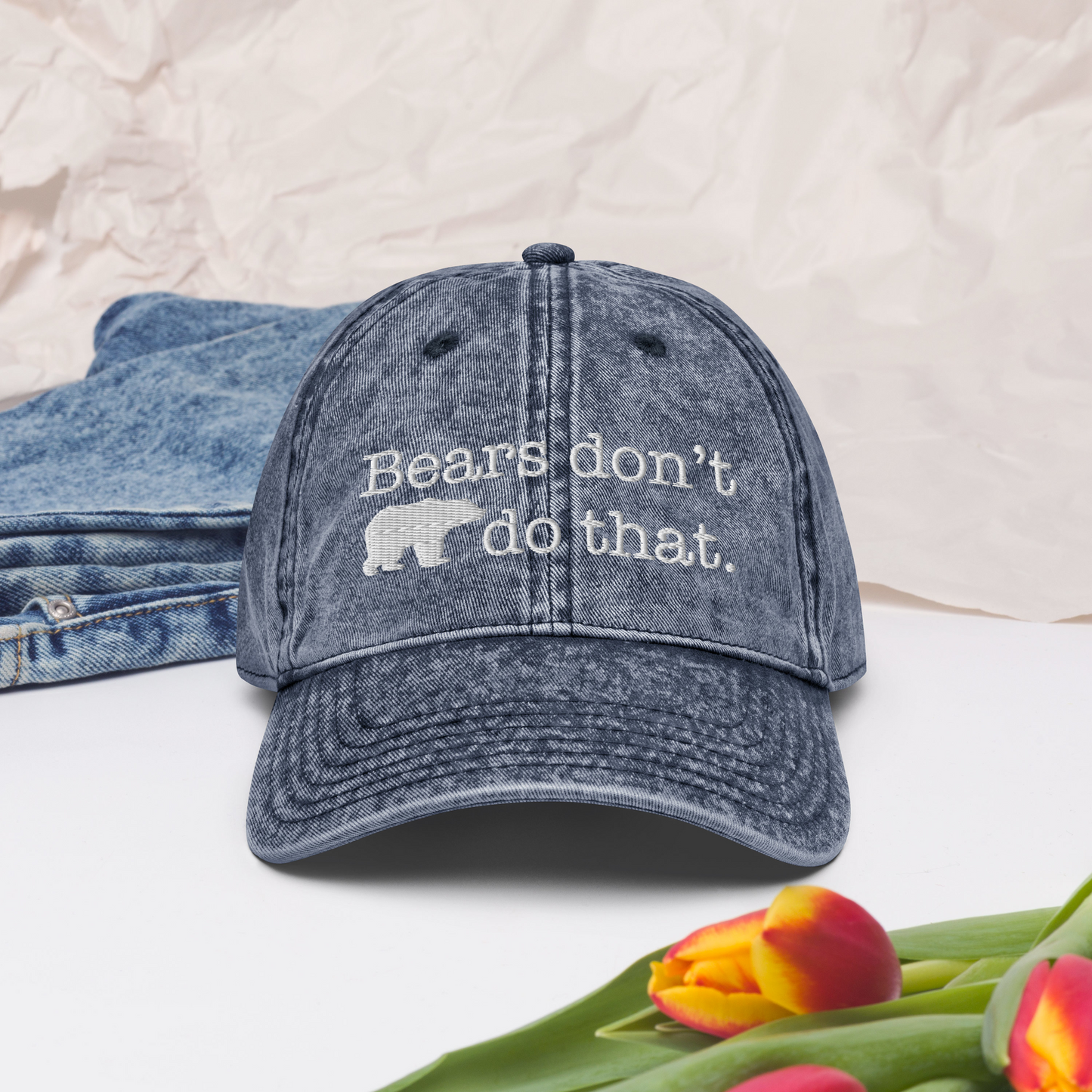 "Bears don't do that." (wt) Embroidered Vintage "Parent Style" Ball Cap